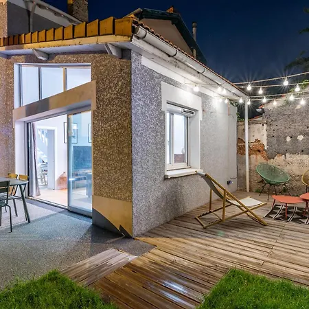 La Sassolini Avec Jacuzzi Лион