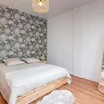 Villa La Sassolini Avec Jacuzzi Lyon