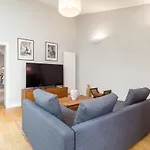 La Sassolini Avec Jacuzzi Villa